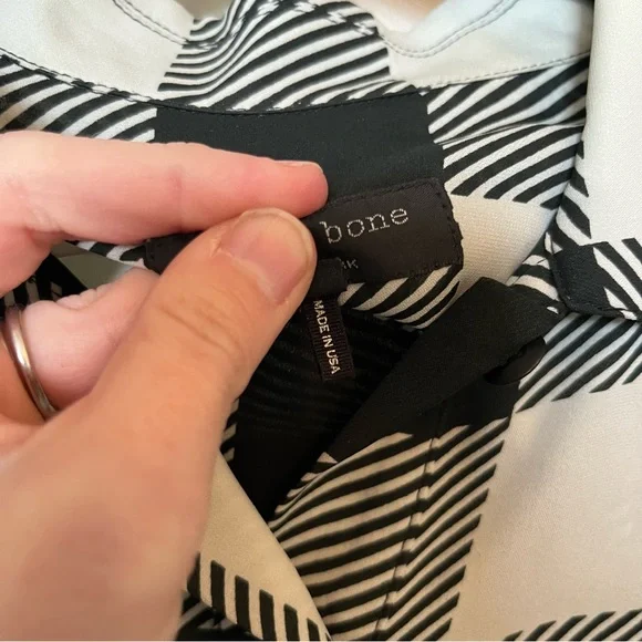 Rag & Bone 100% Silk Plaid Button Up Blouse Size S Boxy Oversized Fit Like New - Picture 4 of 8